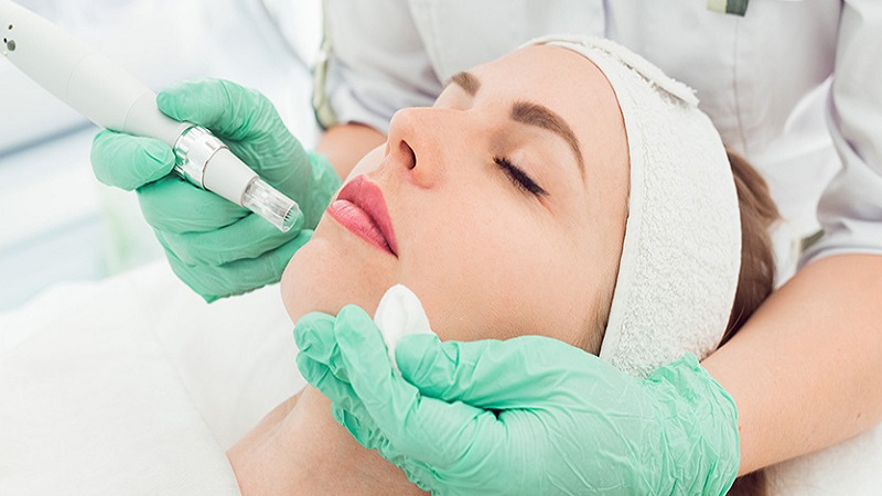 بهترین متخصص طب سنتی اصفهان | . مزوتراپی و سایر خدمات پوست