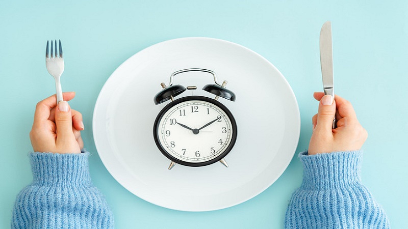 ویزیت طب سنتی در اصفهان | درمان بیماری با طب سنتی در اصفهان | دکتر مجتبی معتمدی | بهترین متخصص طب سنتی اصفهان | روزه داری